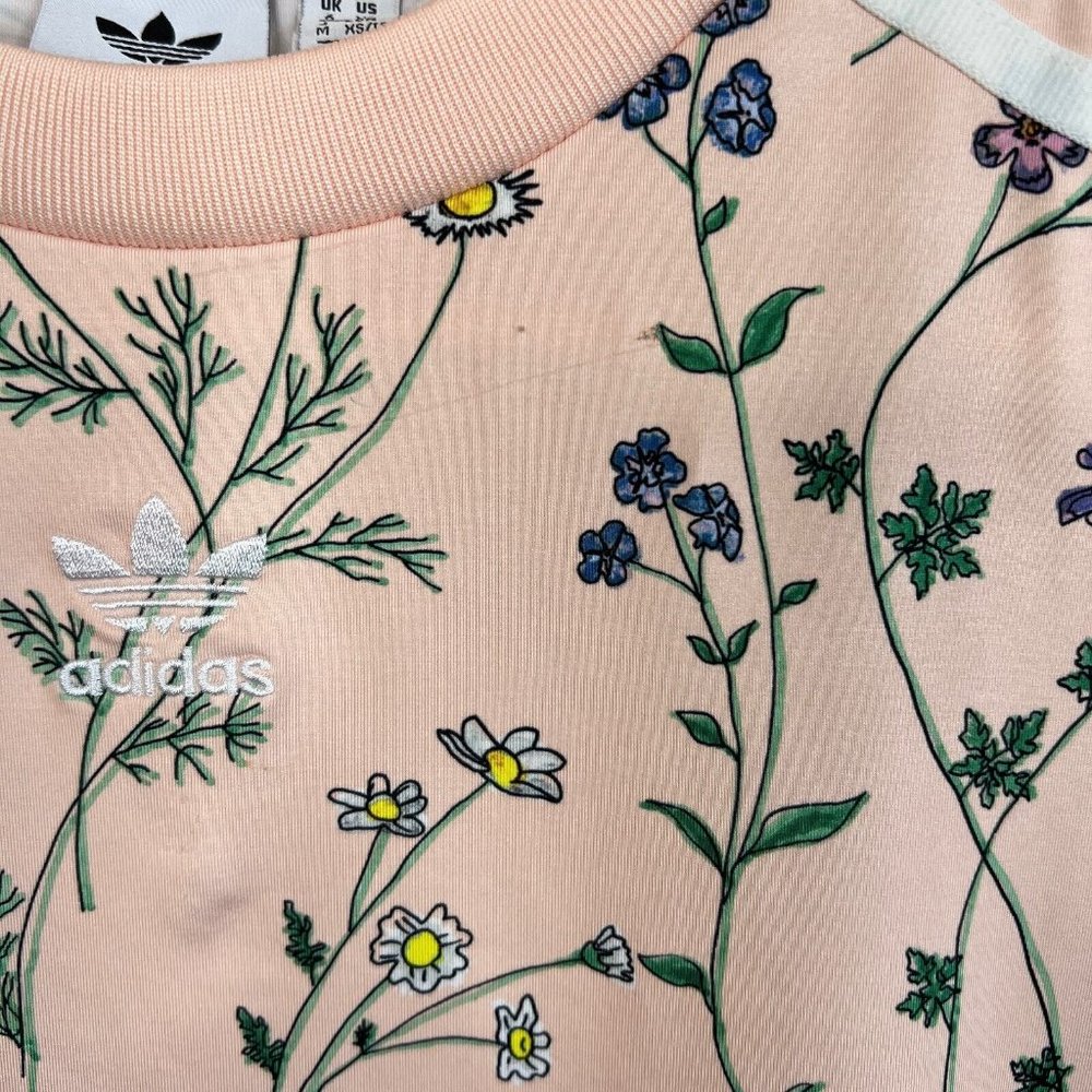 Adidas Floral Bodysuit Women's Size XS Pink Short Sleeve Casual Snap Closure - Picture 5 of 10